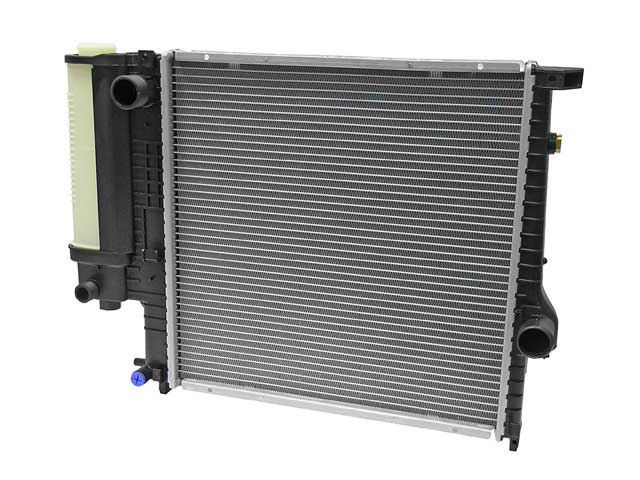 BMW Radiator with Expansion Tank | 1991-1999 - Image 2