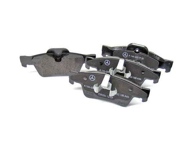 Mercedes-Benz Brake Pad Set | 2006-2012 - Image 3