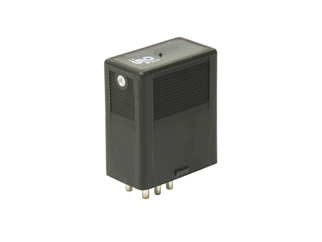Mercedes-Benz Fuel Pump Relay | 1983-1985 - Image 2
