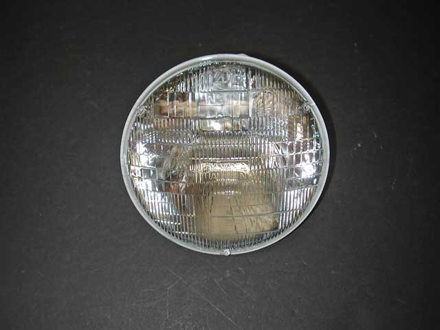 Mercedes-Benz Sealed Beam Headlight (Halogen) - High/Low Beam (7 Inch Diameter) | 1963-1985
